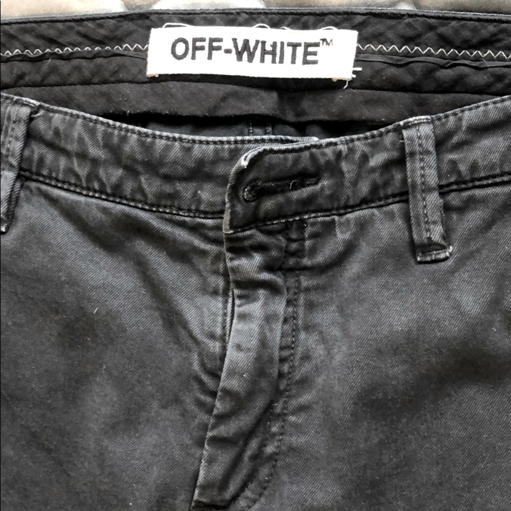 Off-White men’s 33 pants